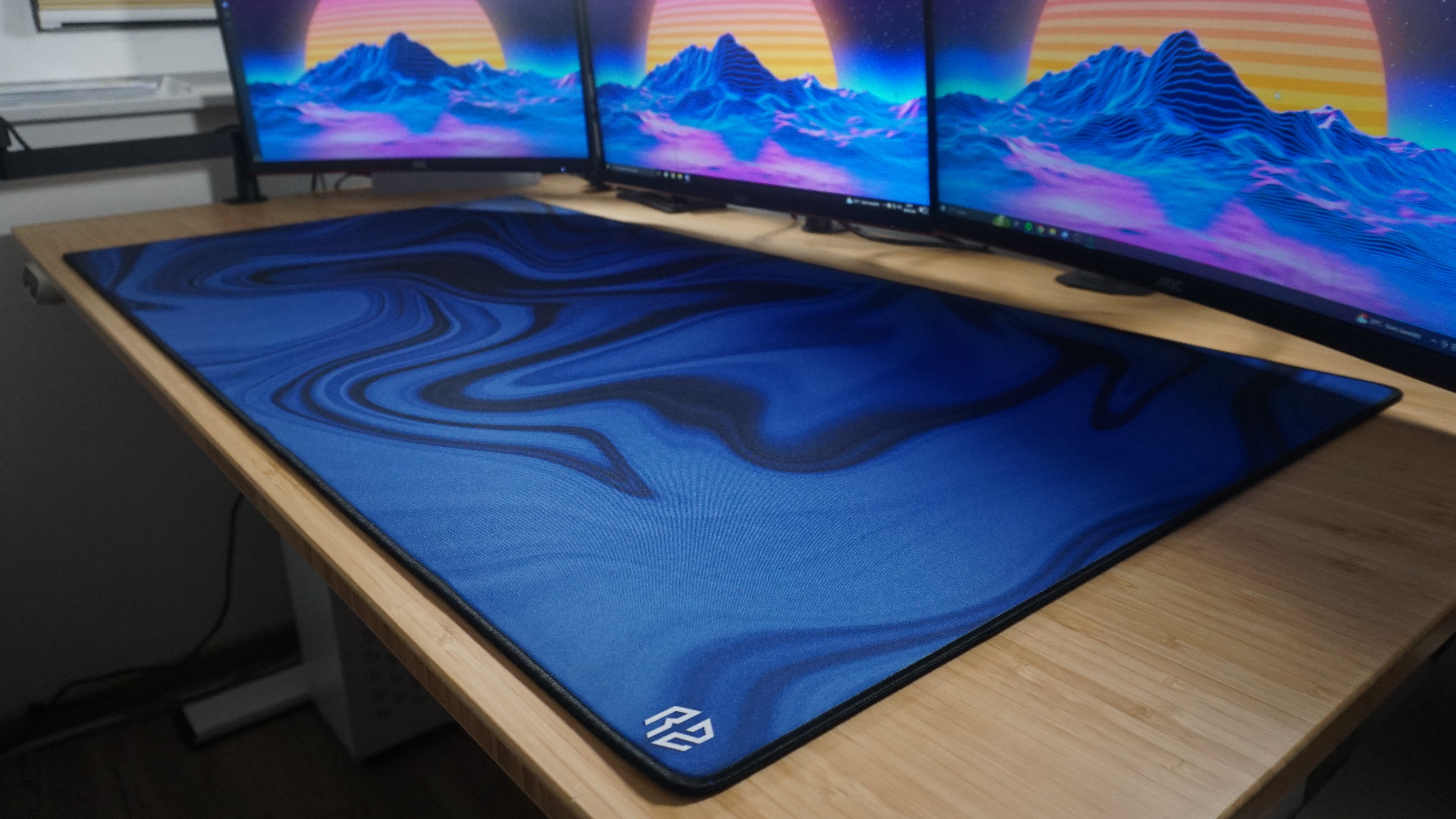 RZ Mousepad Liquid Blue - Speed