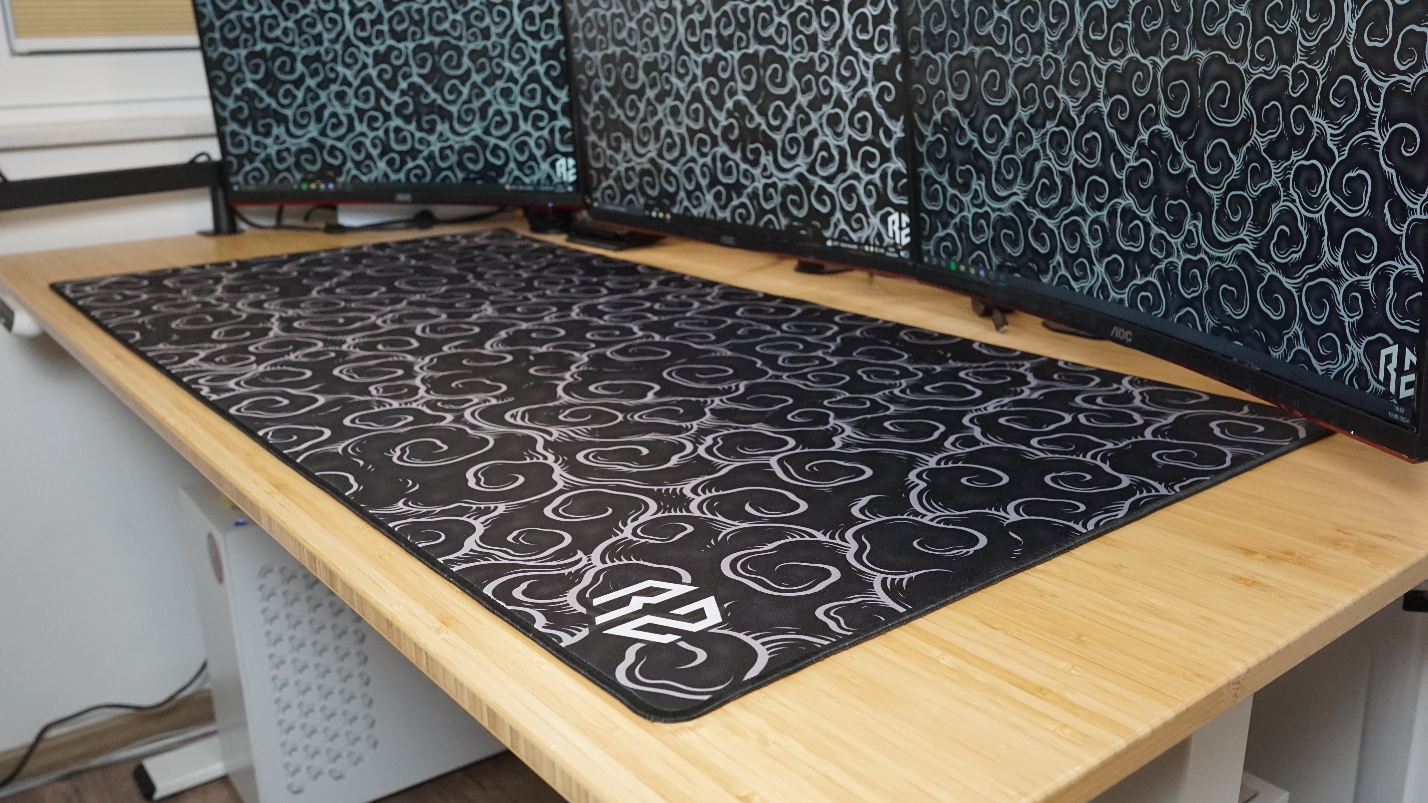 RZ Mousepad Cloud Black - Control