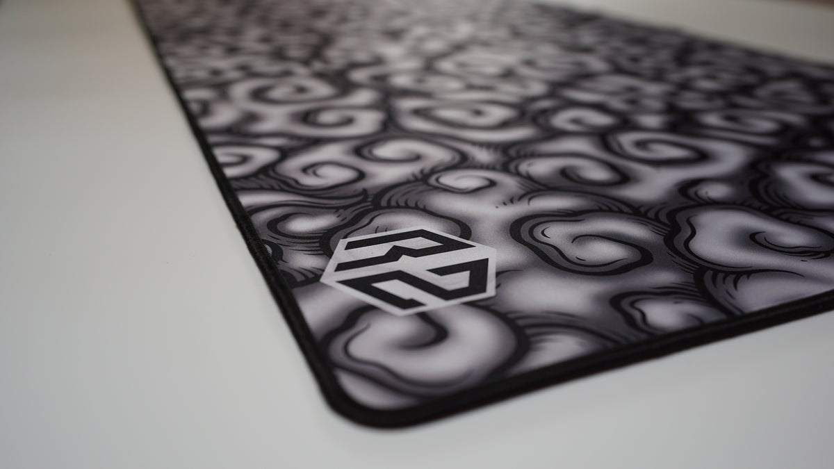 White Rz RZ Mousepad Cloud White - Control